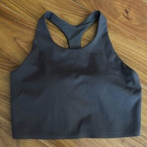 Uniqlo Built In Bra Sports Crop Top Sz M